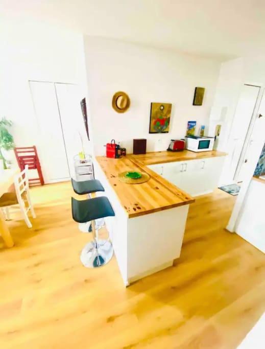 Appartement T2 Avec Vue Chateau Carcassonne Exterior photo